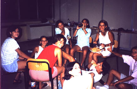 Nutella party.jpg (33221 bytes)